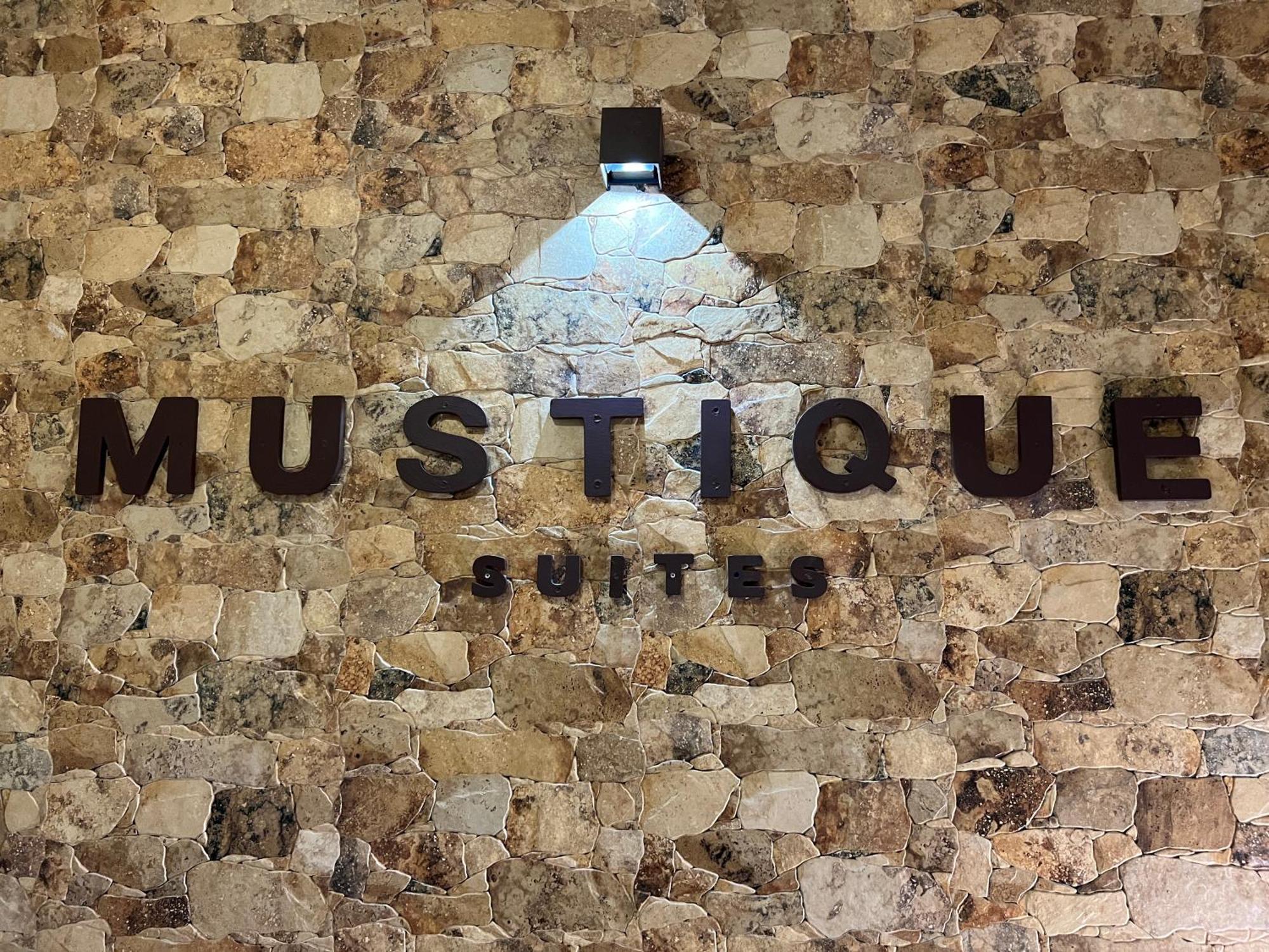 Mustique Suites Curacao Willemstad Exterior photo