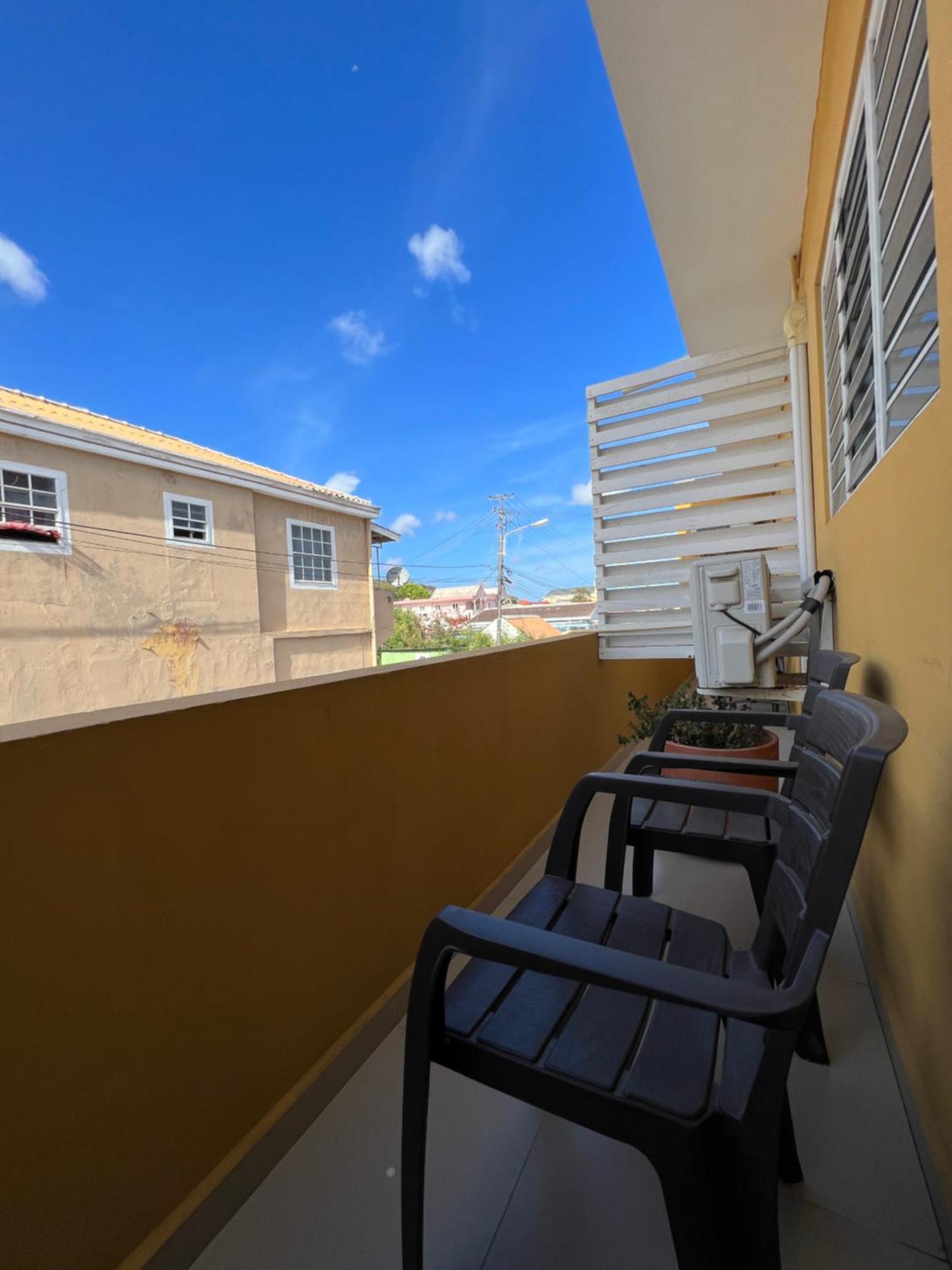 Mustique Suites Curacao Willemstad Exterior photo