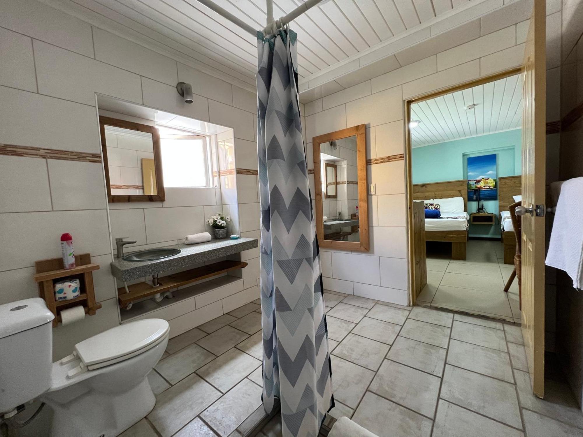 Mustique Suites Curacao Willemstad Exterior photo